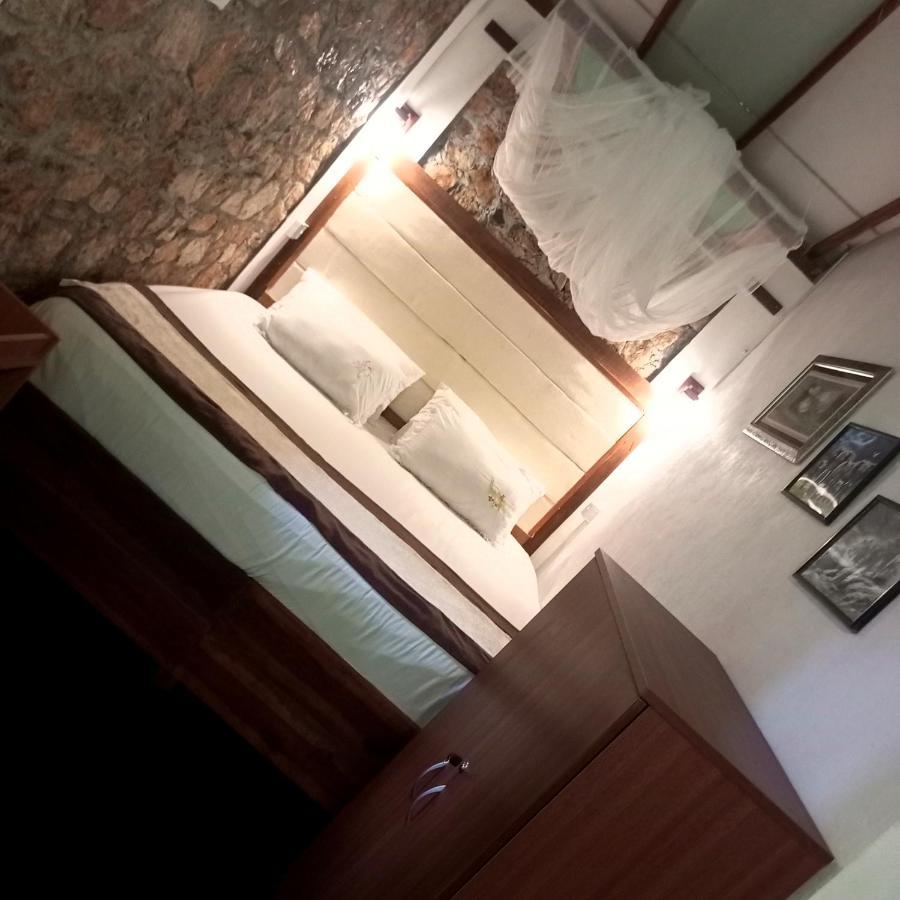 Ella Foret Accommodation Экстерьер фото
